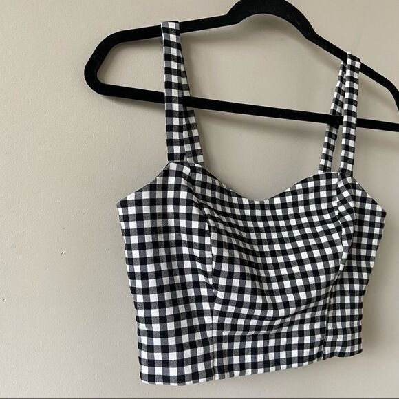 Dynamite-gingham Black & White Crop Tank Top (Size:Small) - Picture 4 of 12